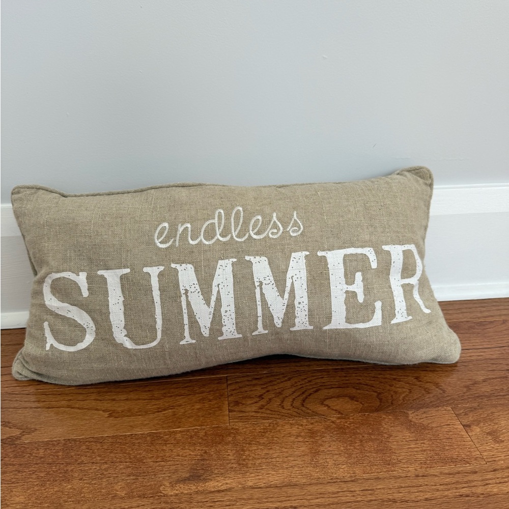 Tan 'Endless Summer' Decorative Pillow